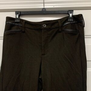 3/$15 NYDJ Black Size 8 Petite Straight Leg Pants